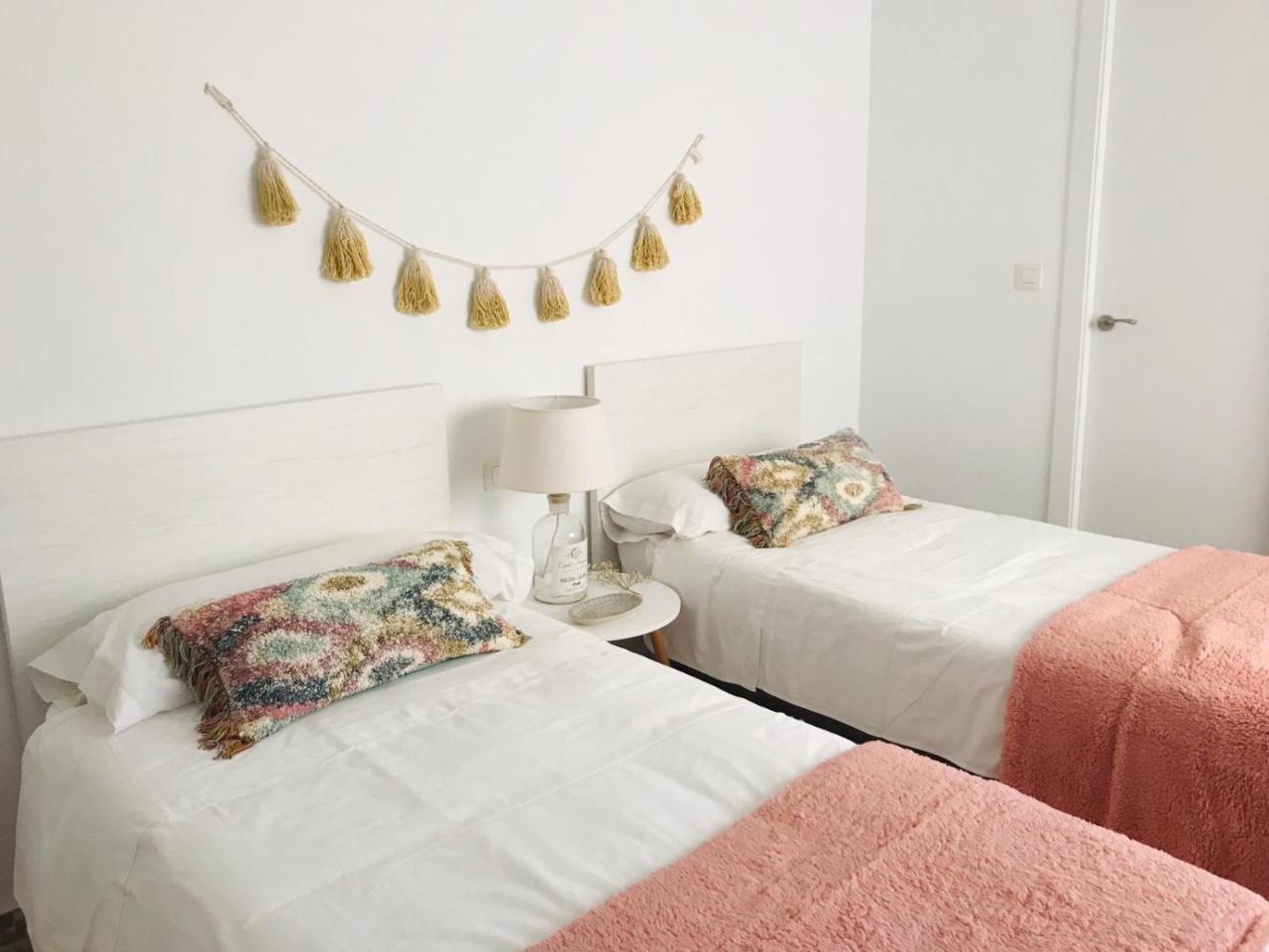 Hostal Beni Benicàssim Kültér fotó