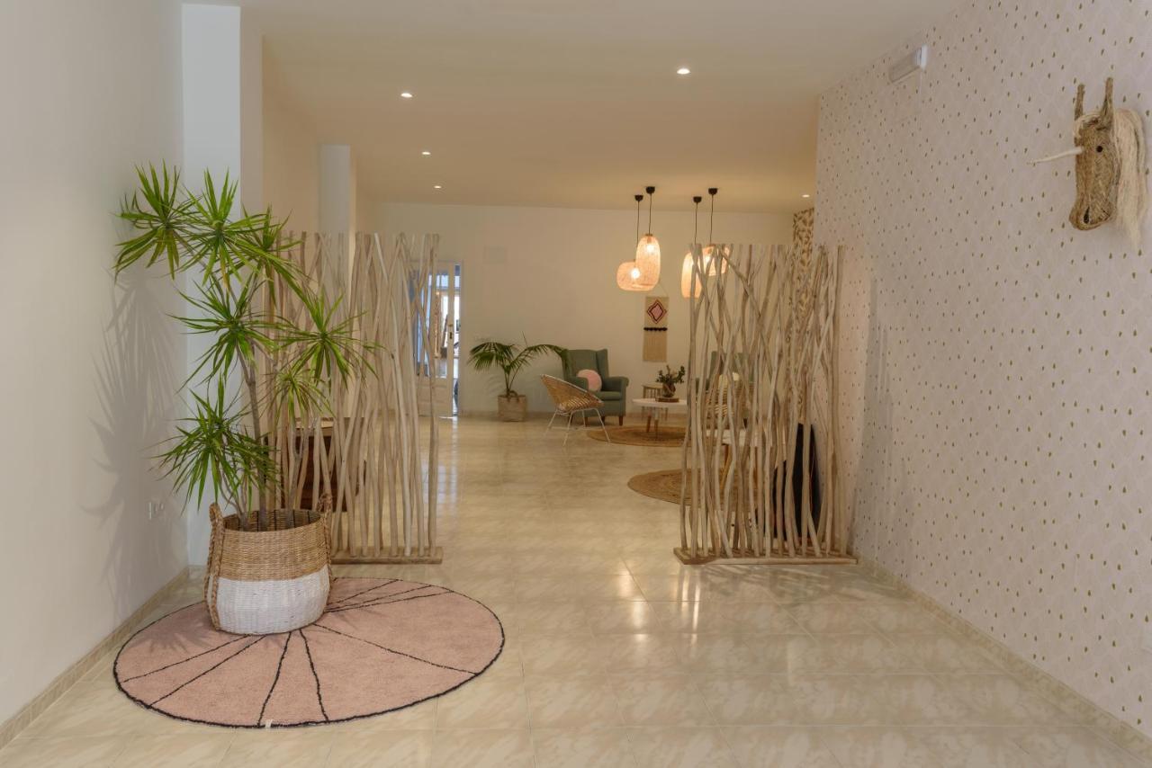 Hostal Beni Benicàssim Kültér fotó