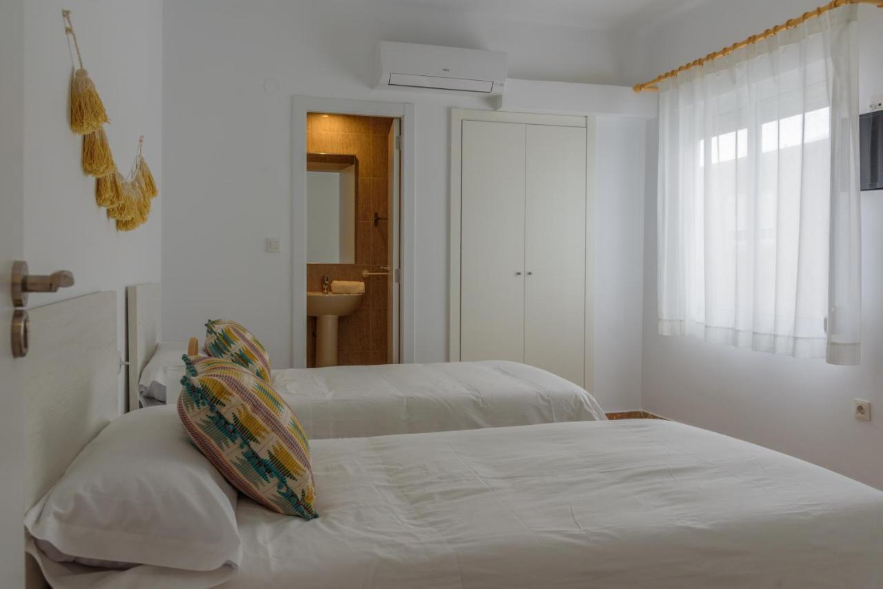 Hostal Beni Benicàssim Kültér fotó