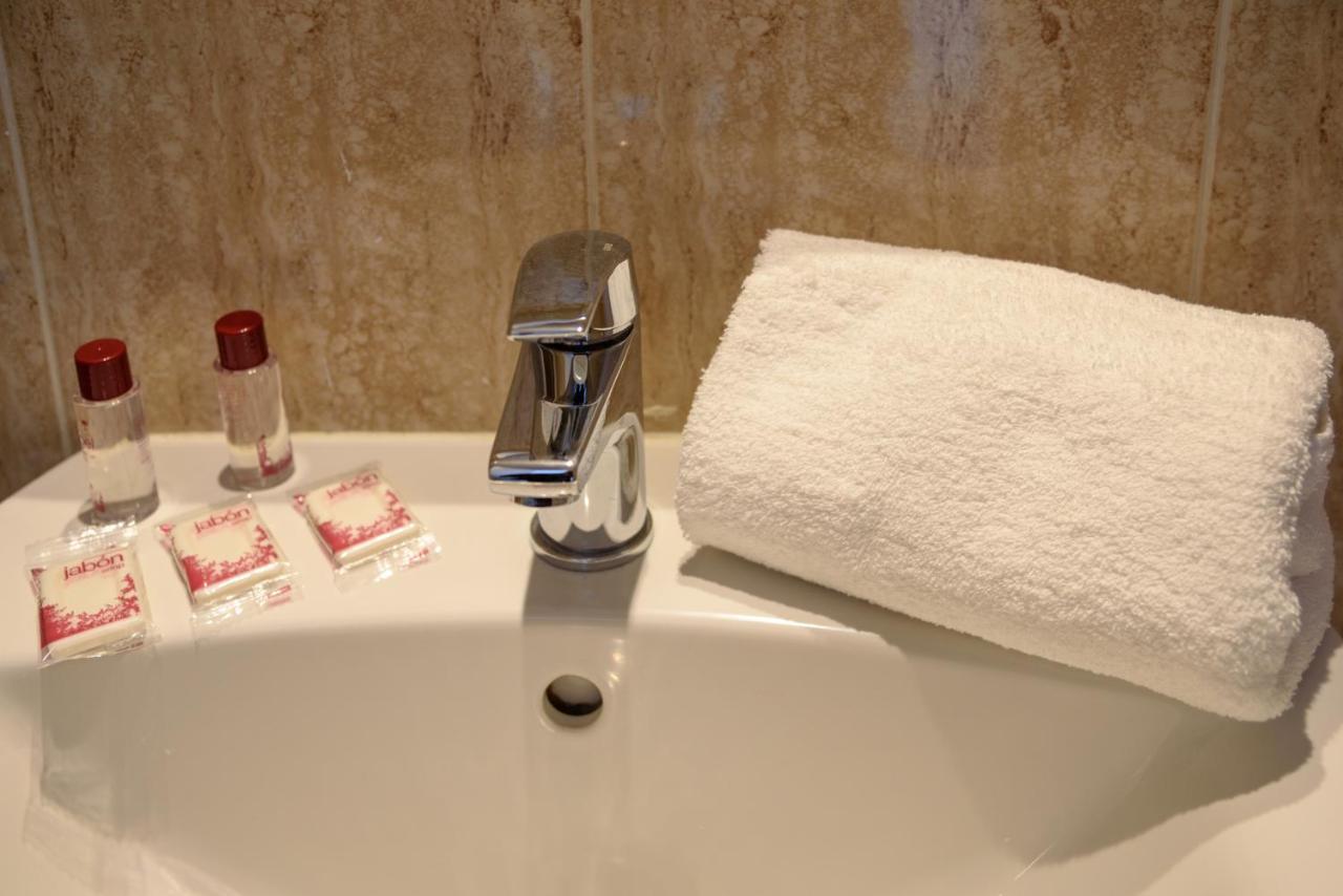 Hostal Beni Benicàssim Kültér fotó