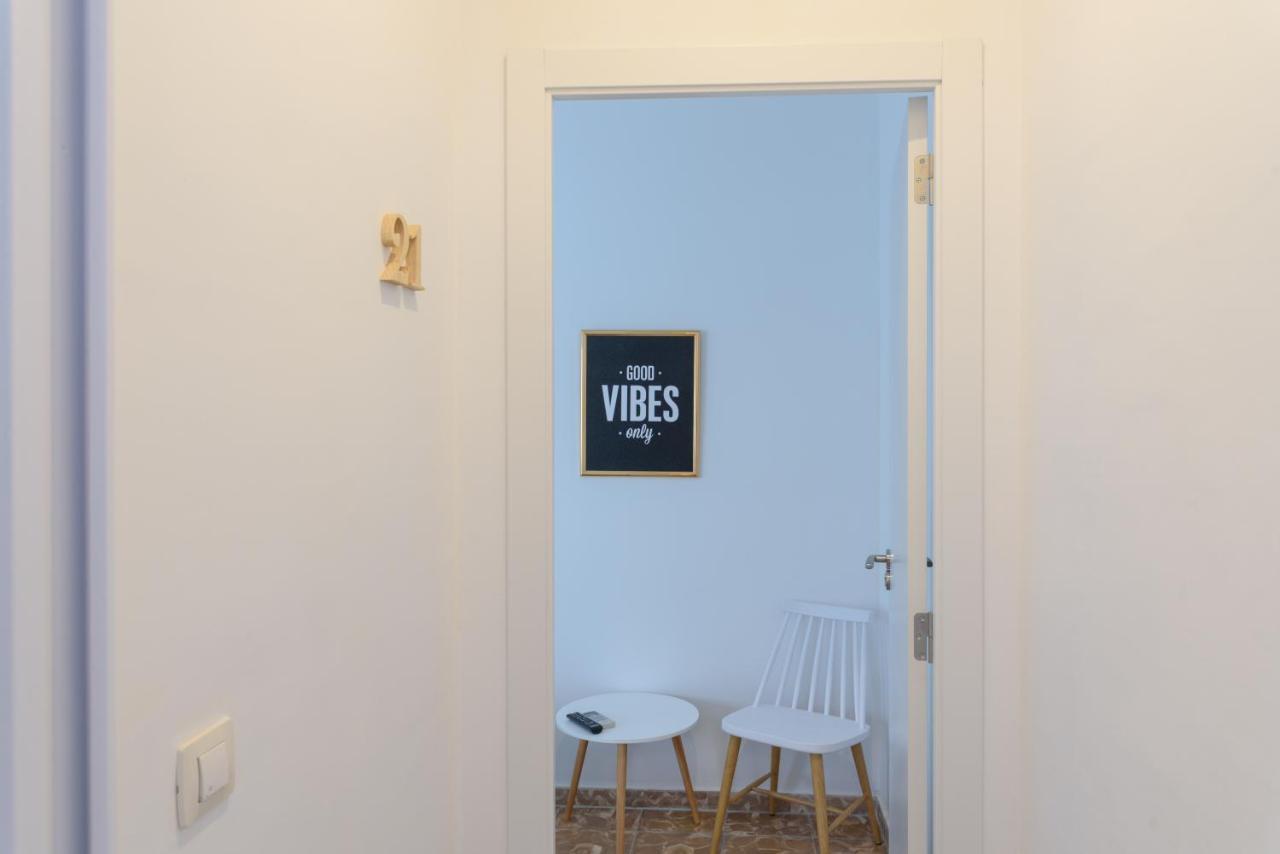 Hostal Beni Benicàssim Kültér fotó